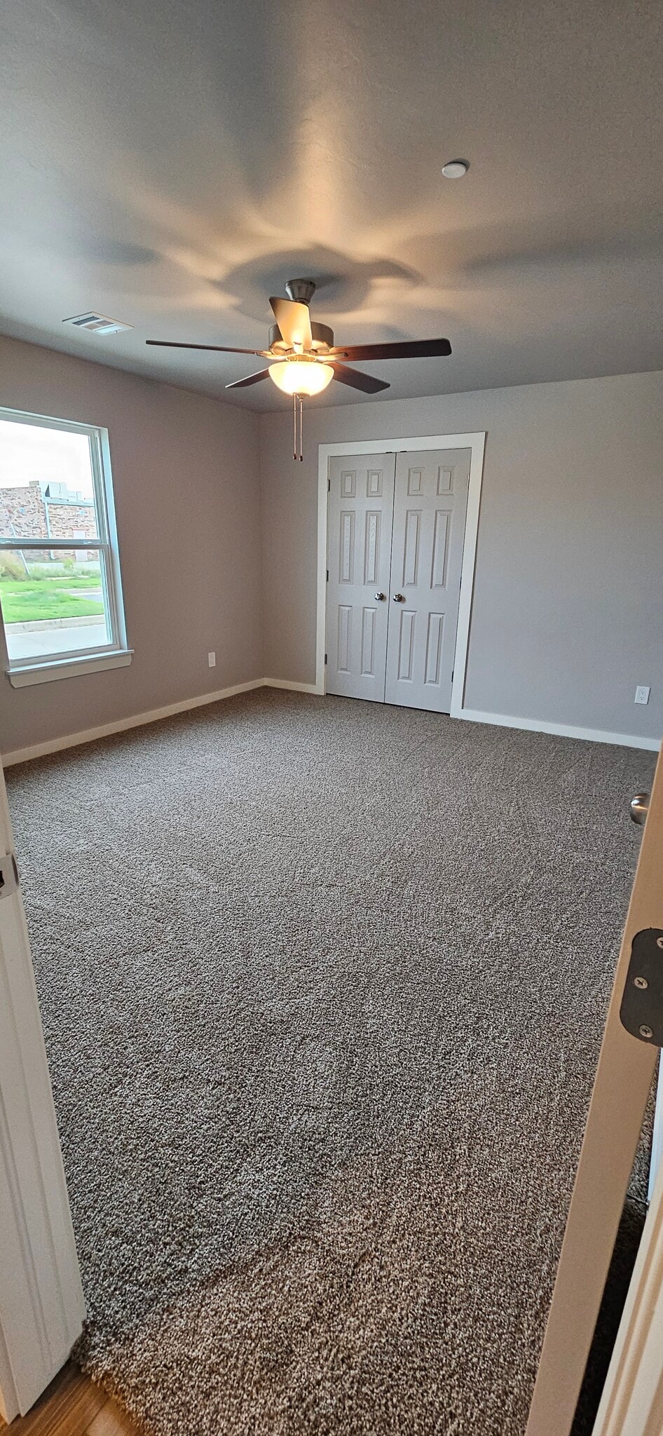 Building Photo - 2341 N Thompkins Ave