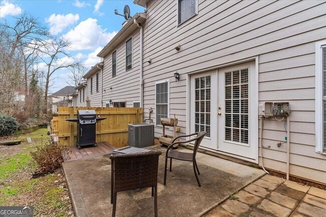 Building Photo - 1168 Stephens St