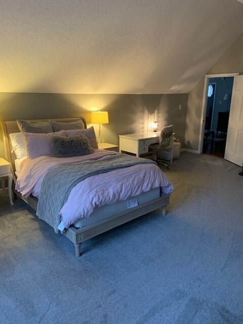 Building Photo - 1908 Newfields Rd