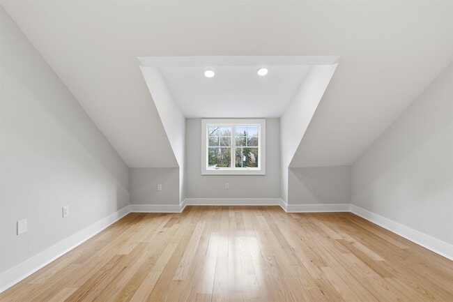 Building Photo - 603 Springfield Ave