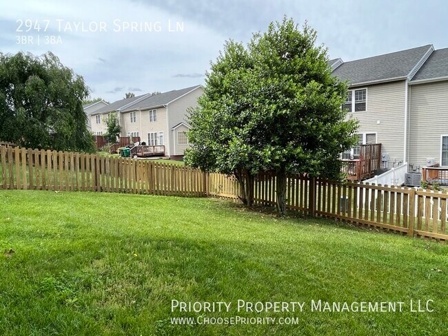 Building Photo - 3 Bedroom in Taylor Springs