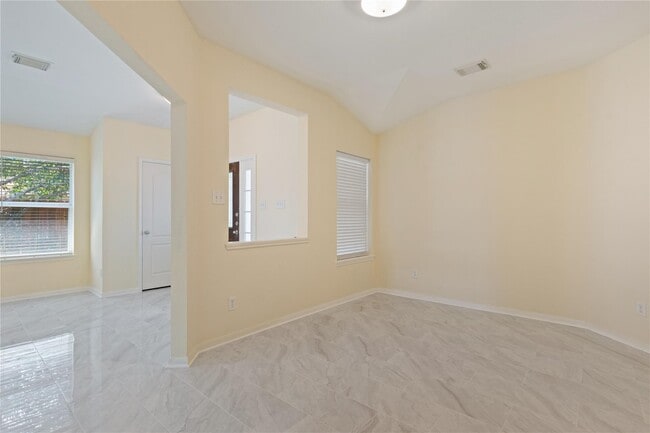 Building Photo - 7710 Sapulpa Ln