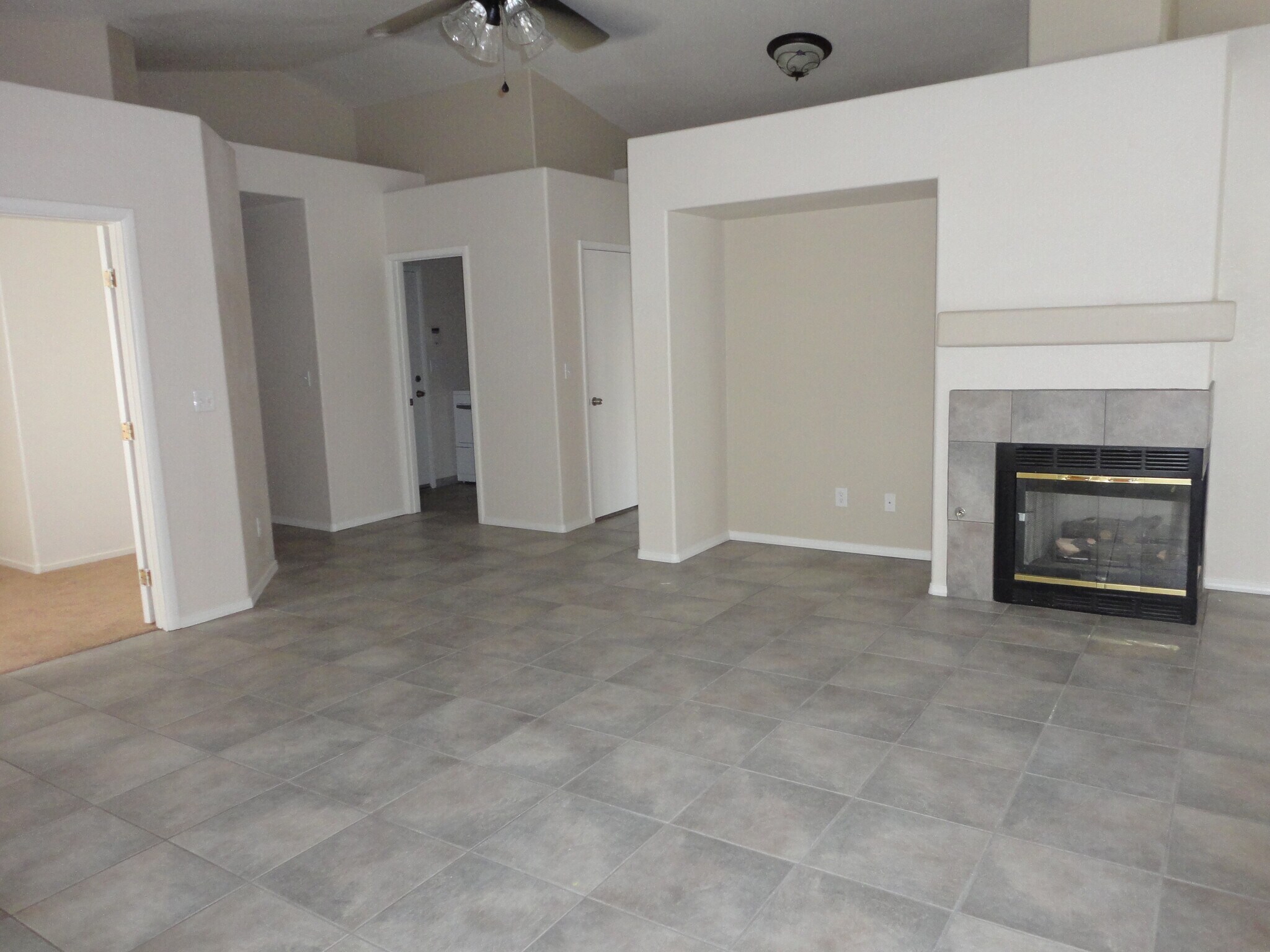 Building Photo - 6712 Rio Sands Ct