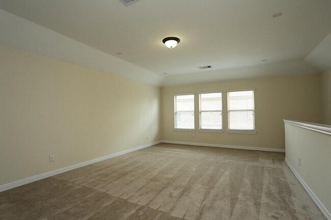 Building Photo - 11902 Supremo St