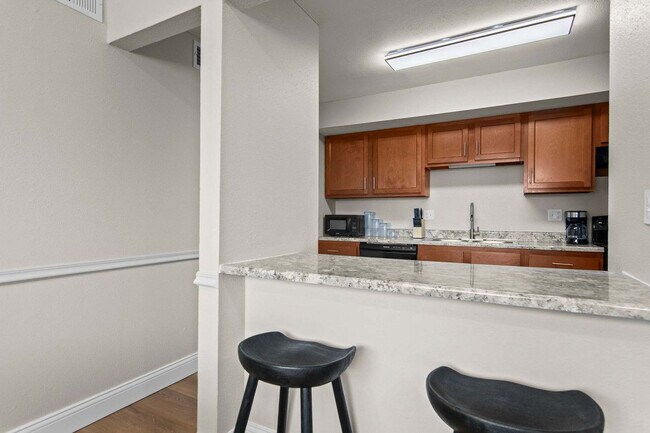Building Photo - 2309 Cherry Hills Dr
