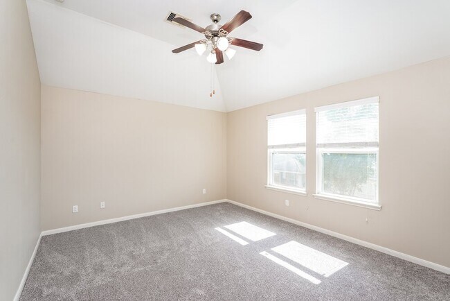 Building Photo - 21811 Octavia Way