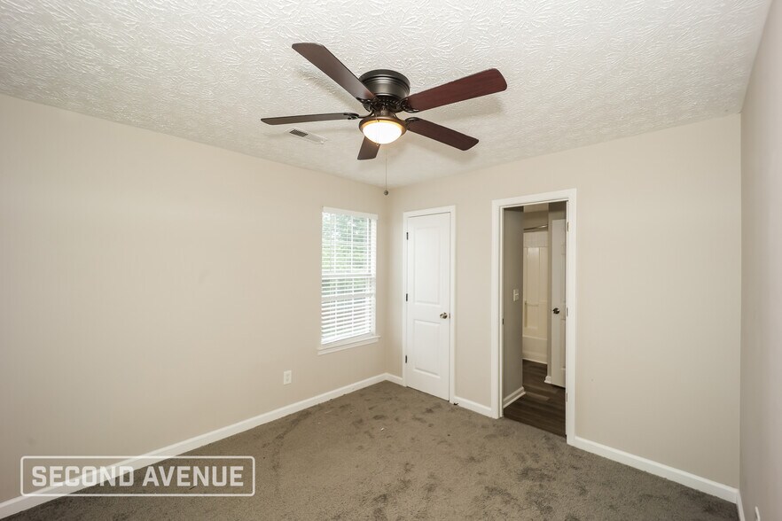 Building Photo - 4223 Reeshemah St