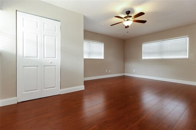 Building Photo - 104 Ramona Cir