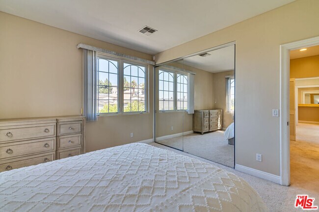 Building Photo - 1008 Harbor Crossing Ln