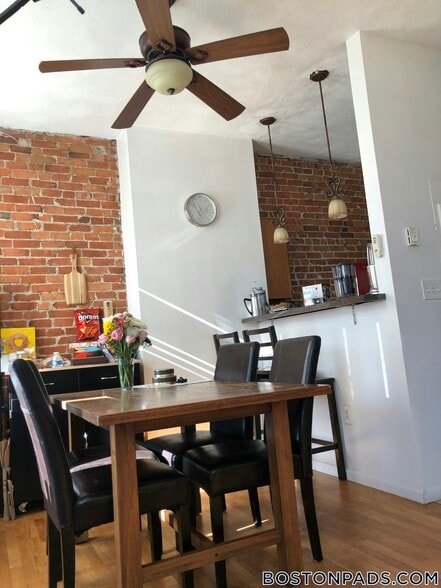 Building Photo - 23 Cortes St