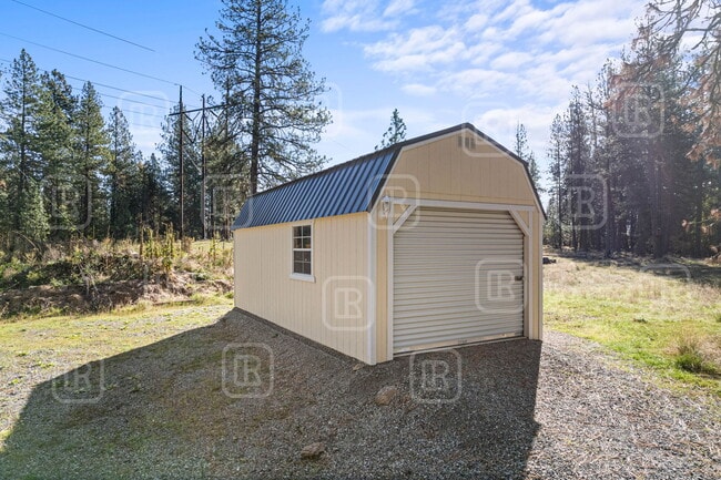 Building Photo - 17922 N Hatch Rd