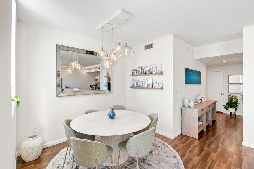 Building Photo - 244 Biscayne Blvd