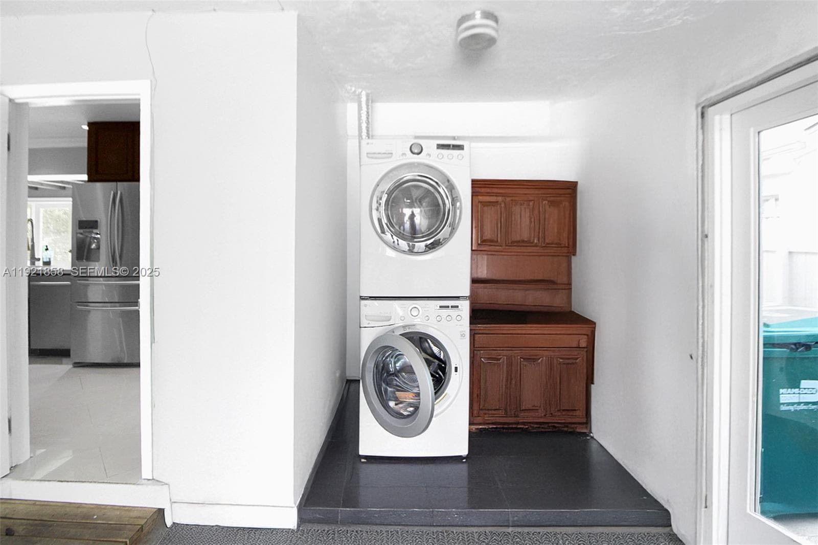 Building Photo - 1804 SW 102nd Ct