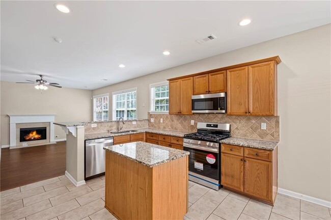 Building Photo - 1346 Dukes Creek Dr
