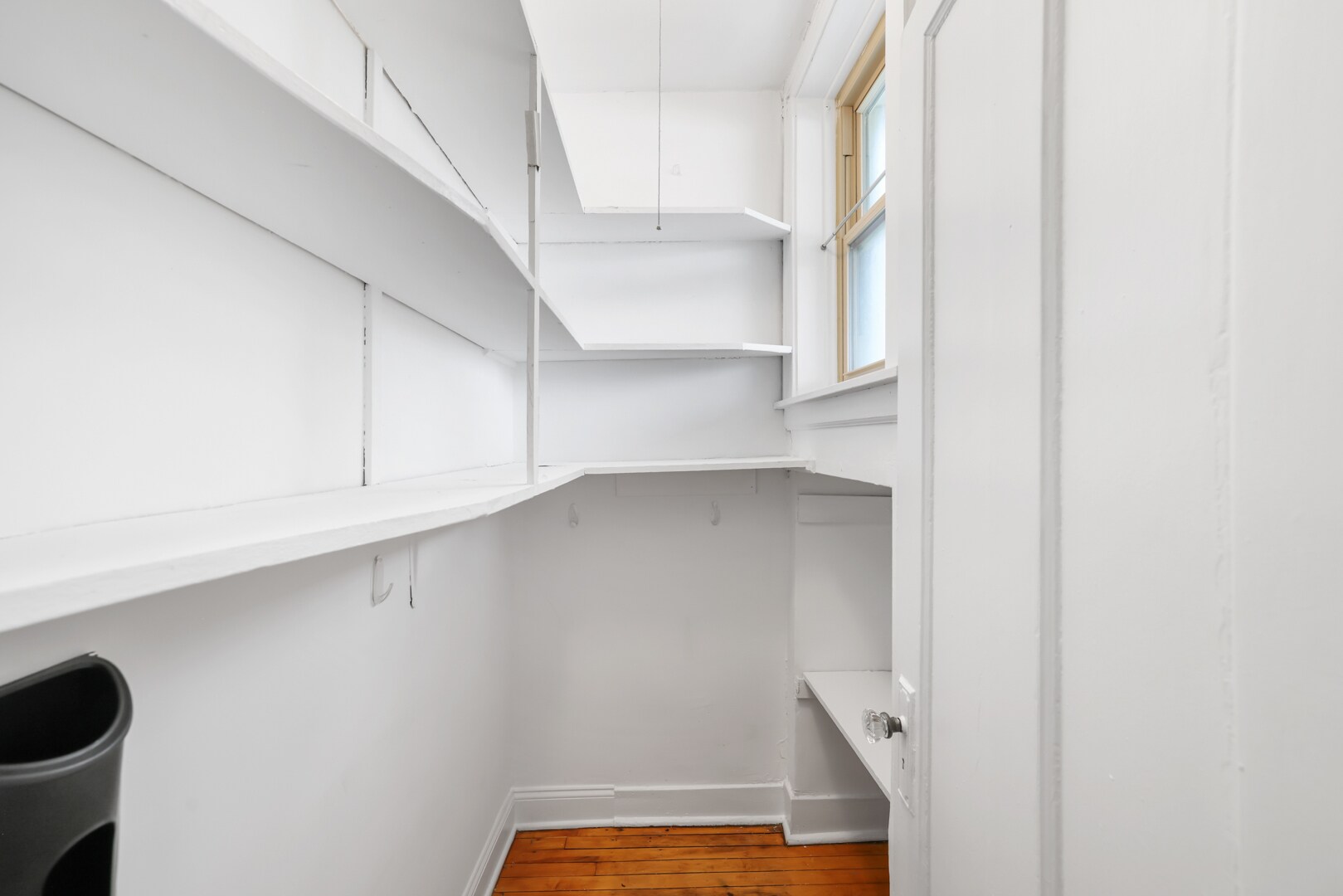Building Photo - 5020 N Harding Ave