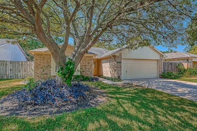 Building Photo - 3022 Whetrock Ln