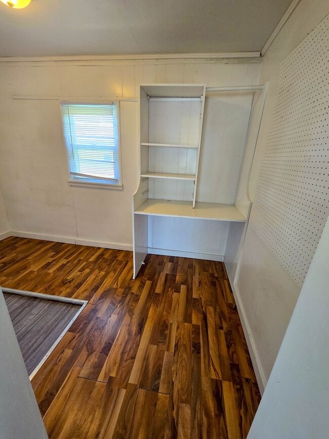 Building Photo - Charming 5 Bedroom Home in Aledo with Mode...