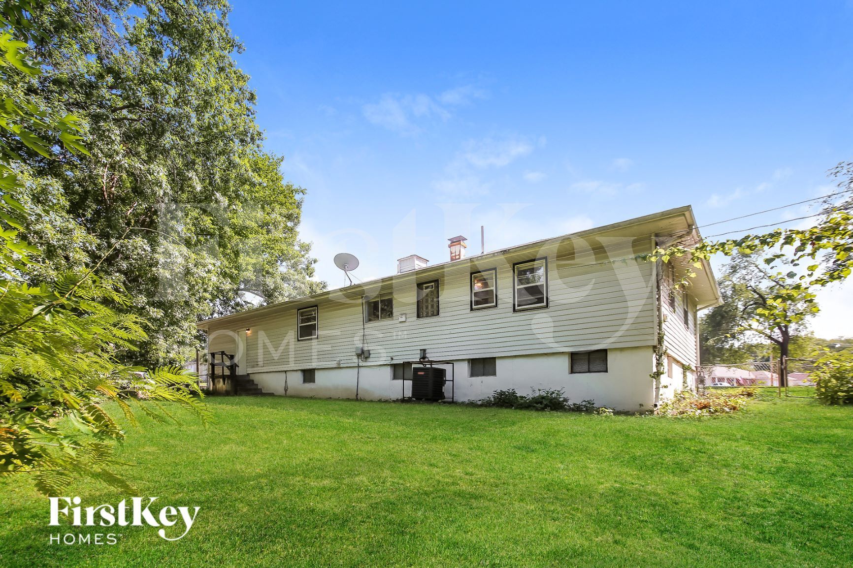 Building Photo - 8700 E 87th St