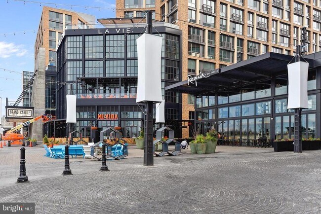 Building Photo - 520 N St SW