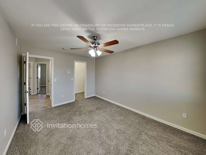 Building Photo - 366 Emerald St