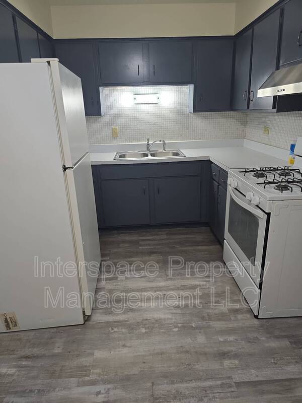 Building Photo - 9841 S Harlem Ave