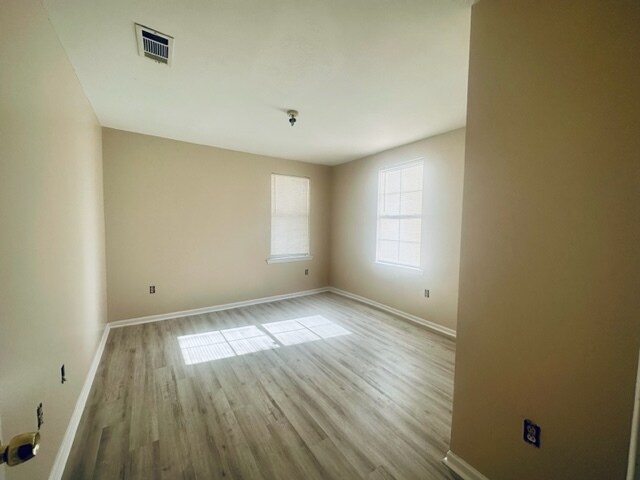 Building Photo - 2112 Tennessee St