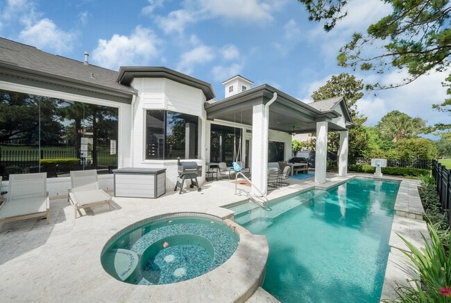 Building Photo - 11603 Noblewood Crest Ln