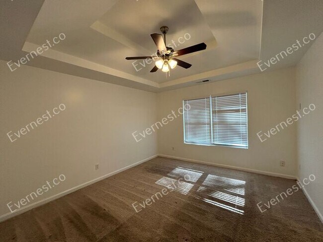 Building Photo - 5876 Grande River Rd