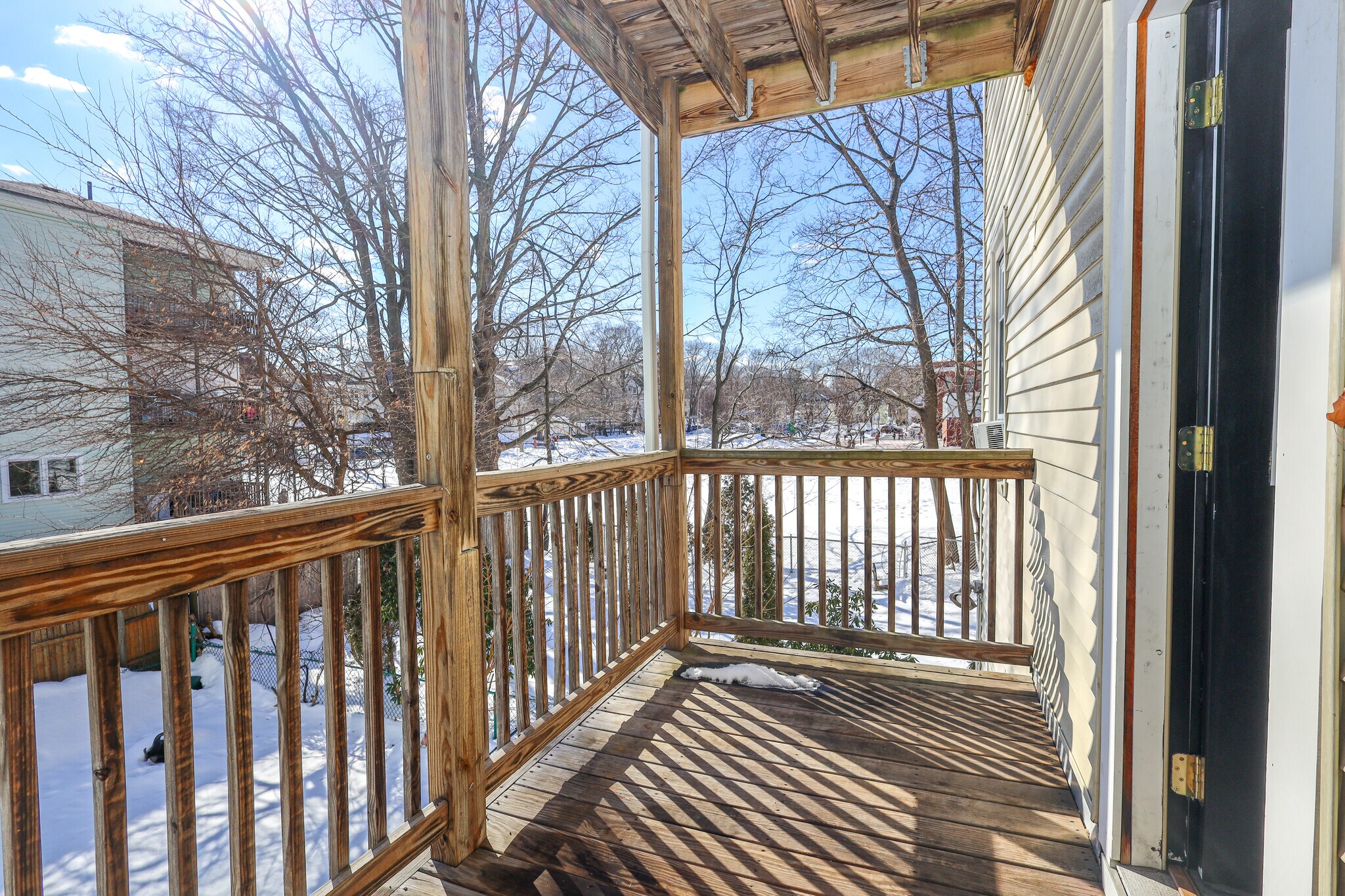 Building Photo - 422 Trapelo Rd