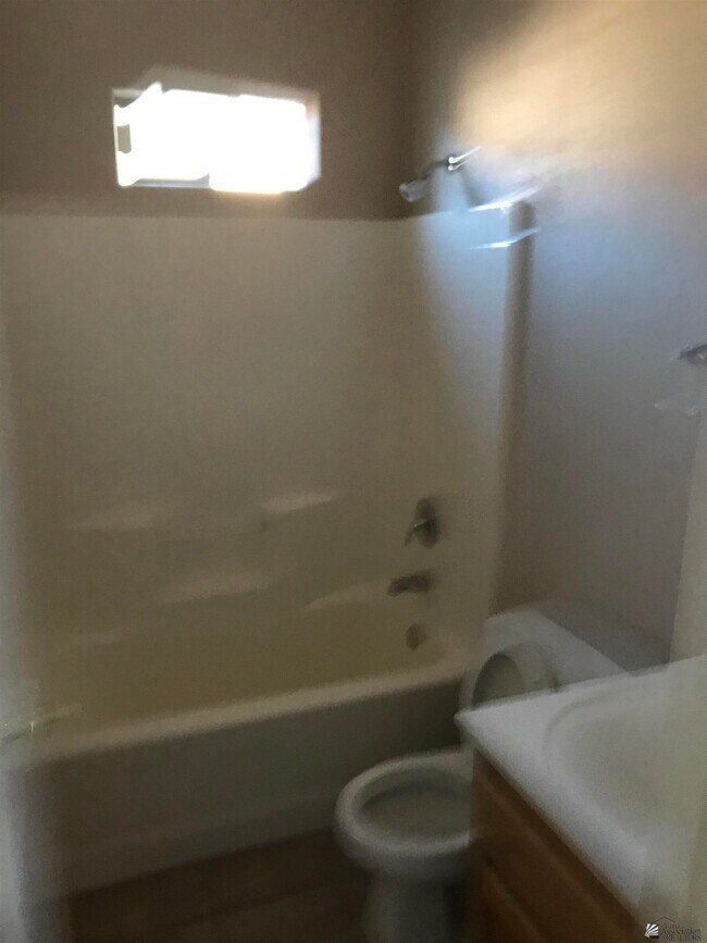 Building Photo - 10176 E 37th St