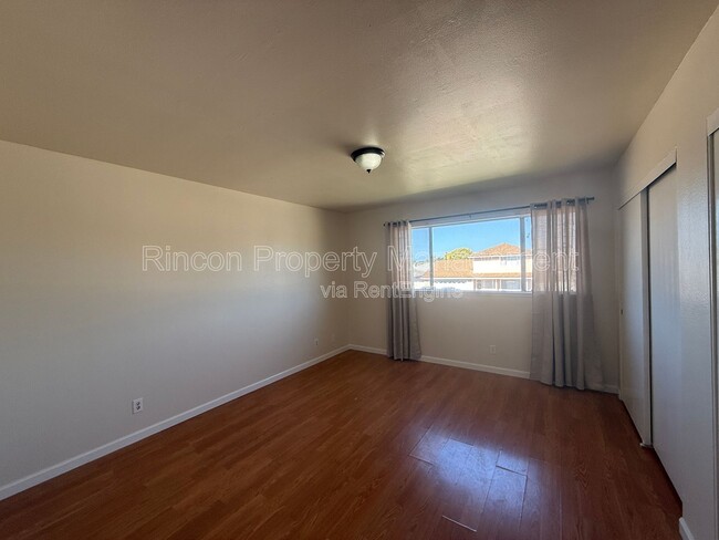 Building Photo - 3260 Taffrail Ln