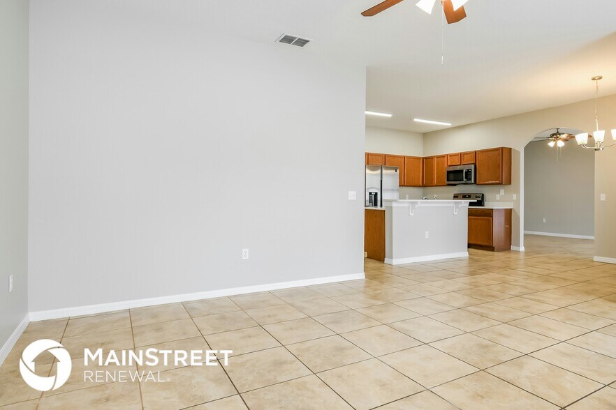 Building Photo - 532 Bassett Dr