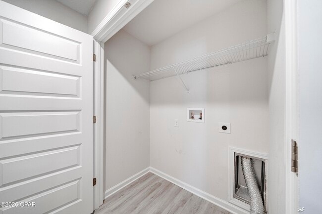 Building Photo - 5028 Rivergrass Dr