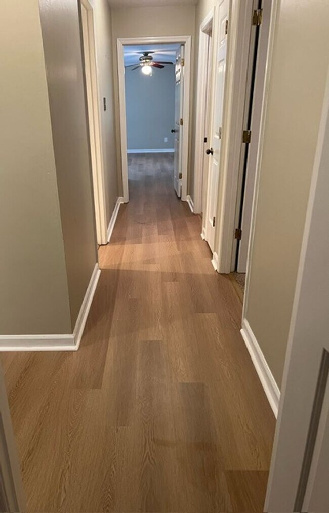 Building Photo - Beautiful Spacious Germantown Home!