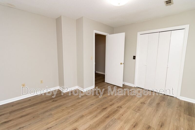Building Photo - 5358 Haisten Ct