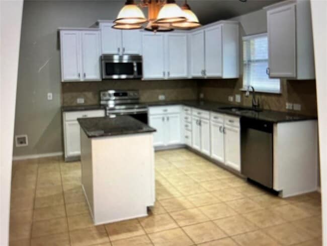Building Photo - 211 Animas Drive