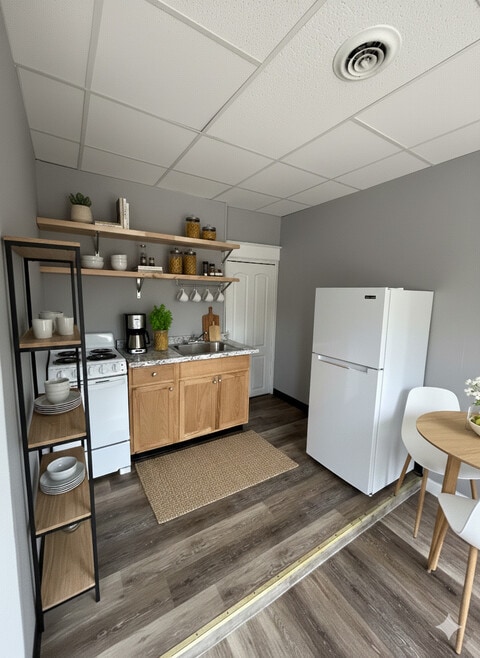 Building Photo - 1116 Elmwood