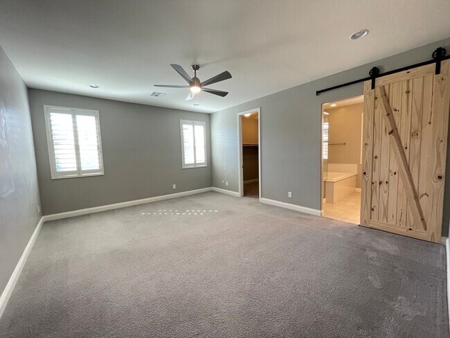Building Photo - This property has been shown before and wi...