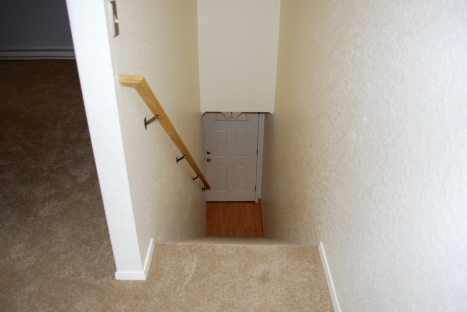 Building Photo - Shoreline Condo