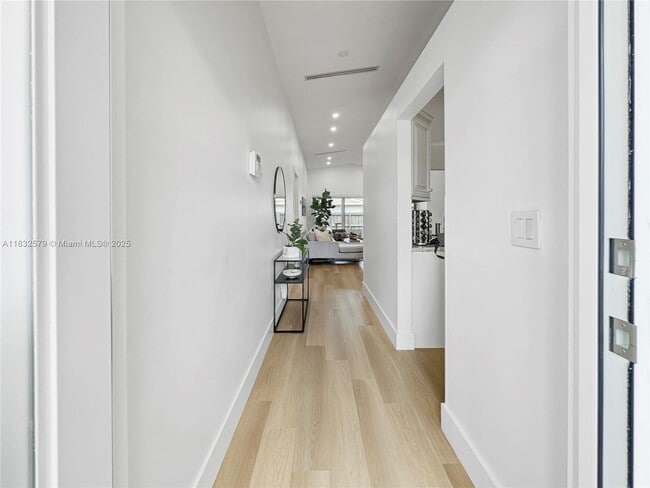 Building Photo - 10831 SW 159th Terrace