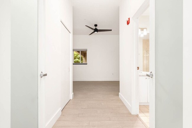 Building Photo - 615 E Pike St