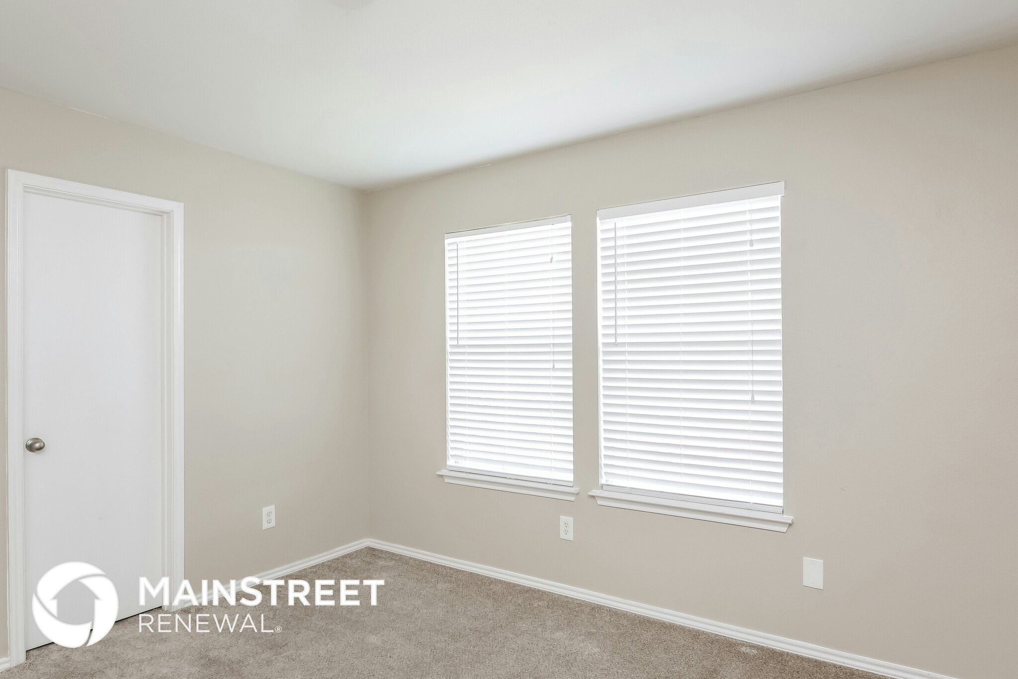 Building Photo - 2206 Midbury Dr