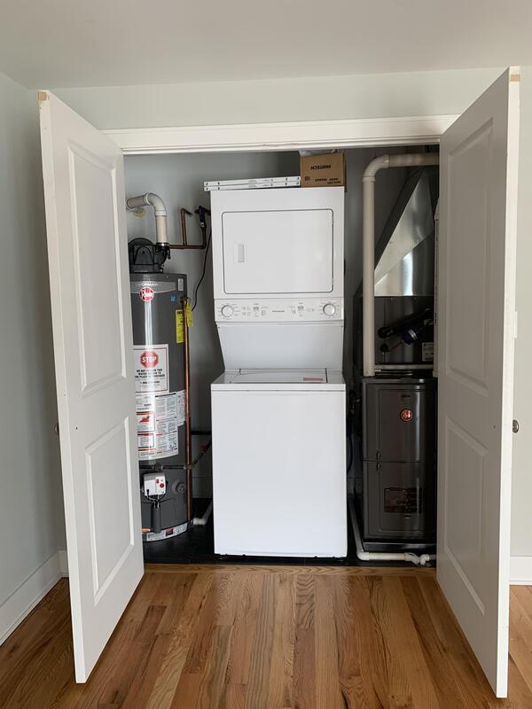 Building Photo - 2336 W 19th St