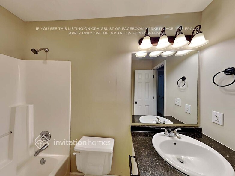 Building Photo - 113 Cedar Creek Dr