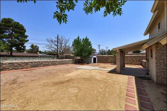 Building Photo - 695 Bluff Canyon Cir