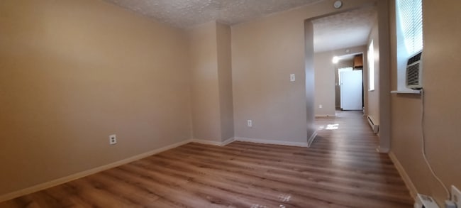 Building Photo - 2911 Clifton Ave