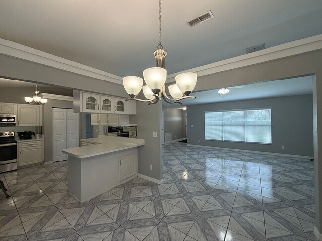 Building Photo - Morriston - 19 ACRE HIDDEN GEM!! **Won't Last**