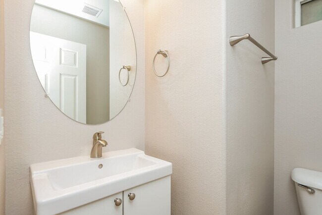 Building Photo - 8261 Oliver Twist Ln