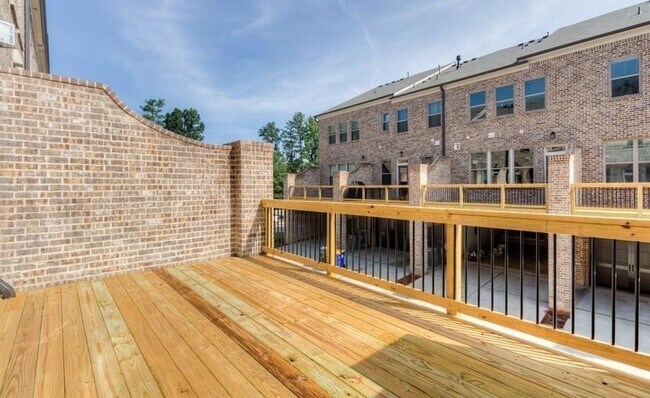 Building Photo - 2286 Mclean Chase