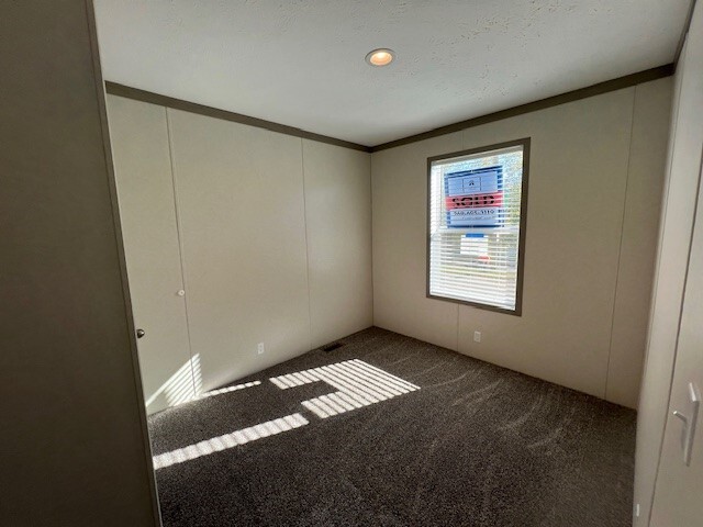 Building Photo - 14566 Red Bud Trail N